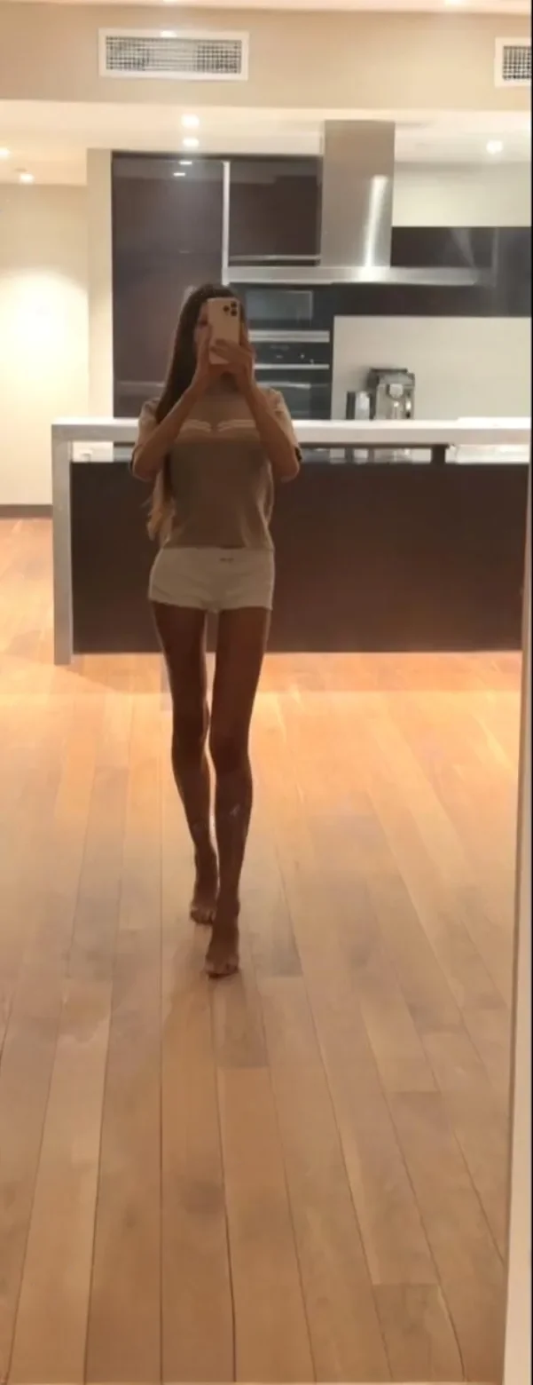 POLLY LOVE Moskva-Siti thumbnail 19