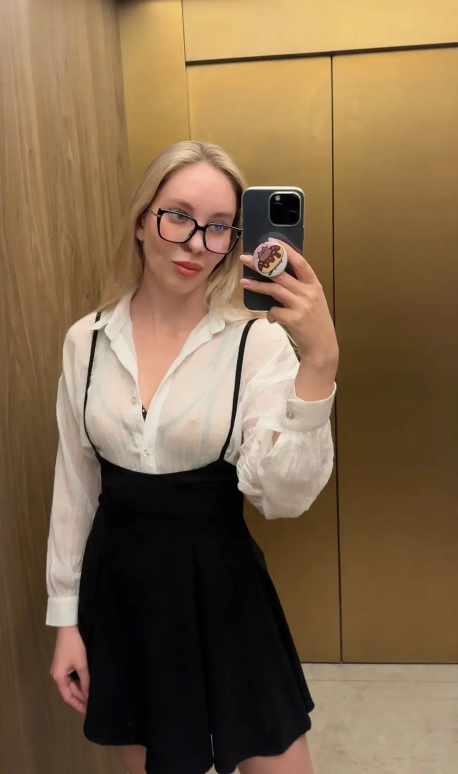 Karolina Savazh thumbnail 15