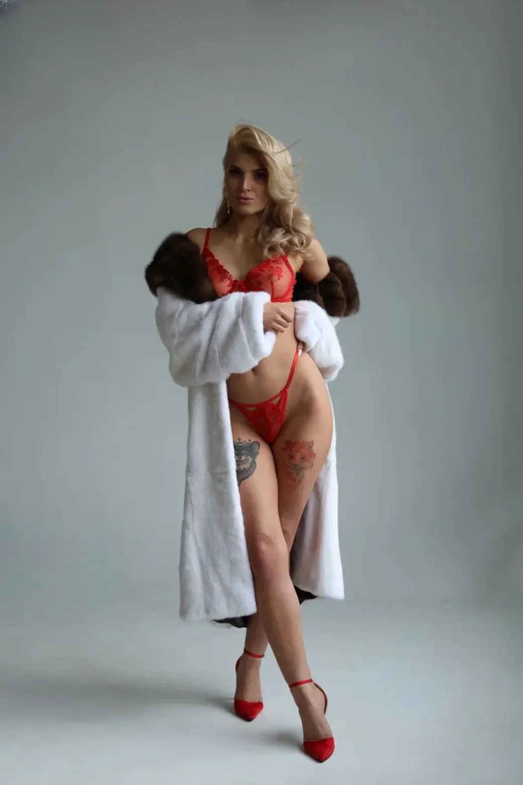 PORNOZVEZDA MONROE FOX thumbnail 27
