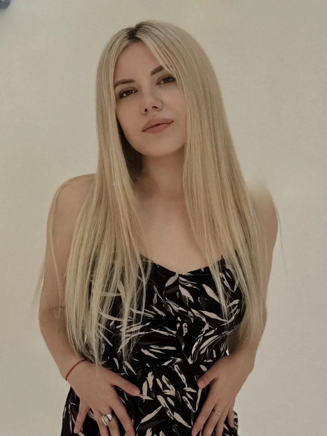Anna thumbnail 4