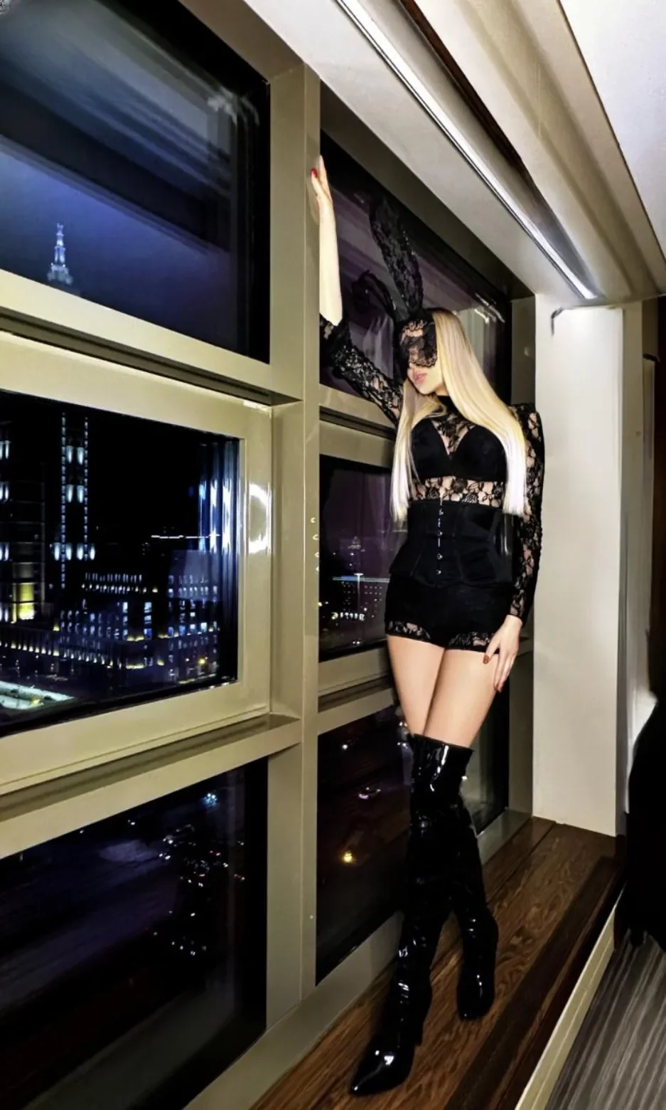 Alana sensual Sadist thumbnail 22