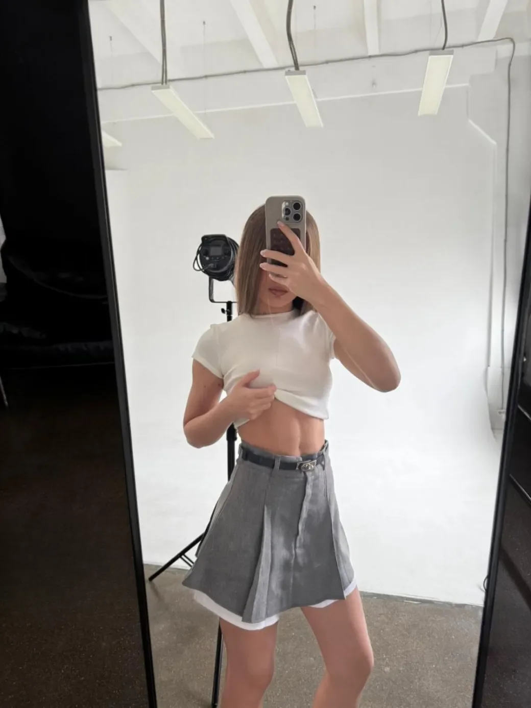 Arina thumbnail 4
