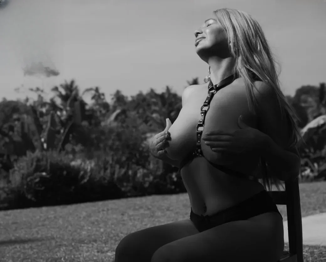 Maria thumbnail 8