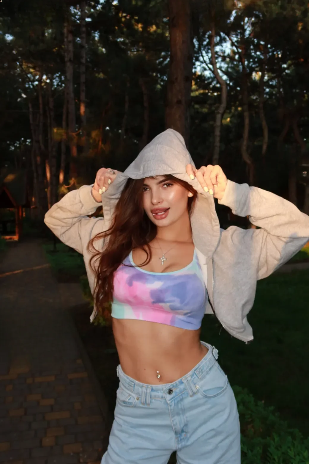 Marta thumbnail 5