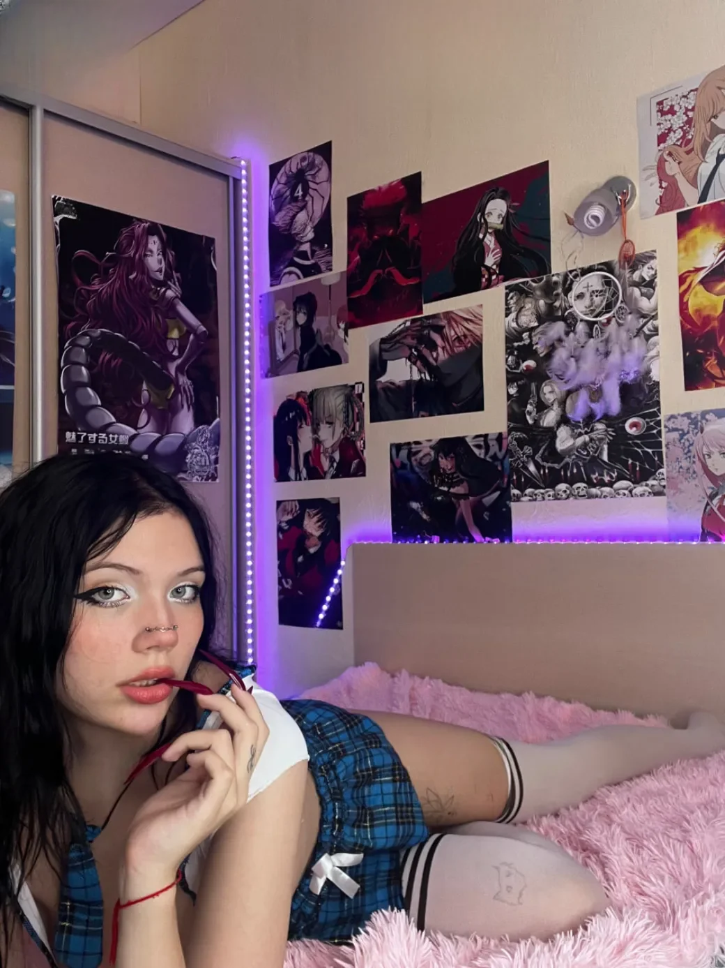 Adel thumbnail 26