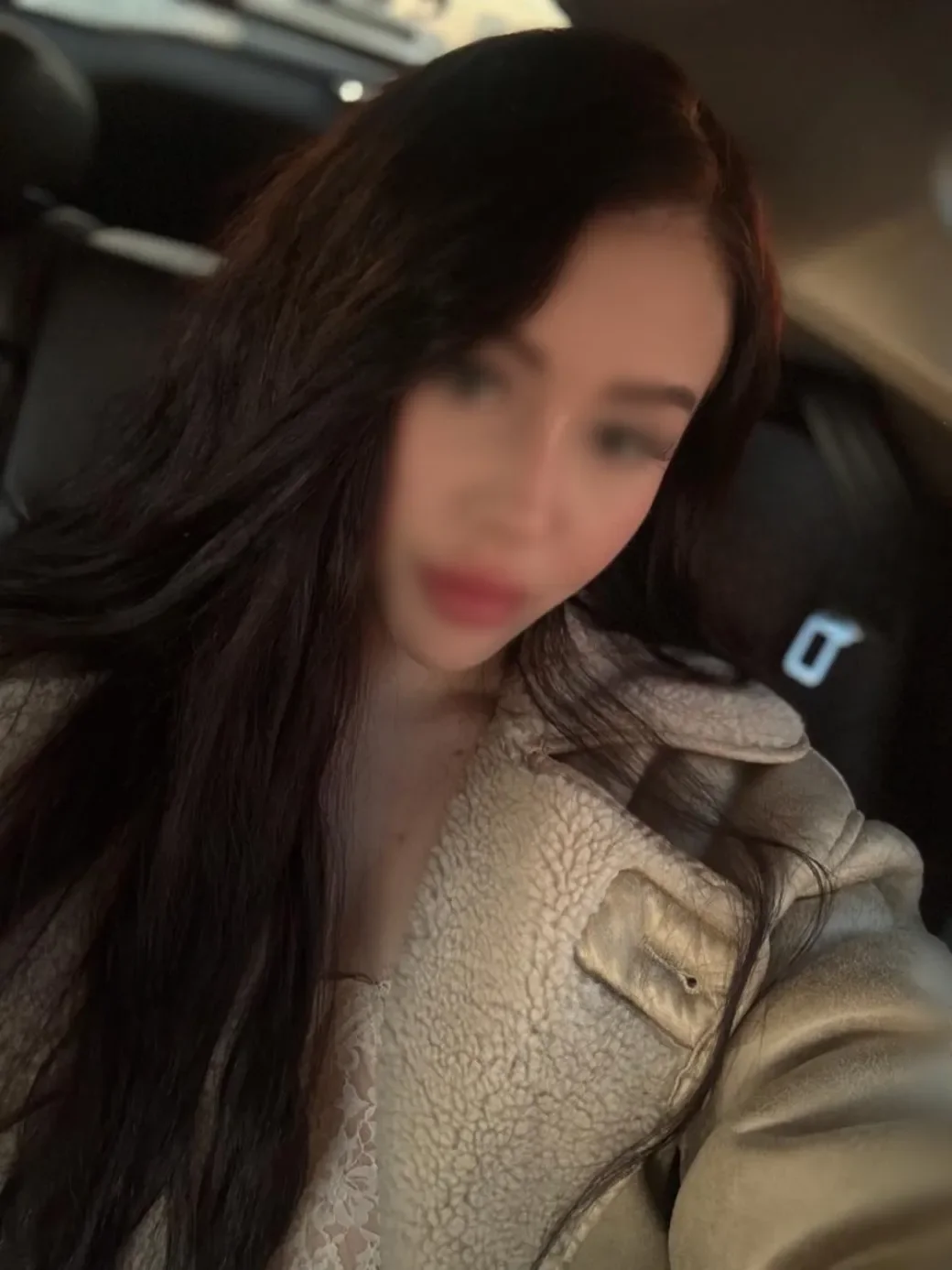 Chanel thumbnail 5