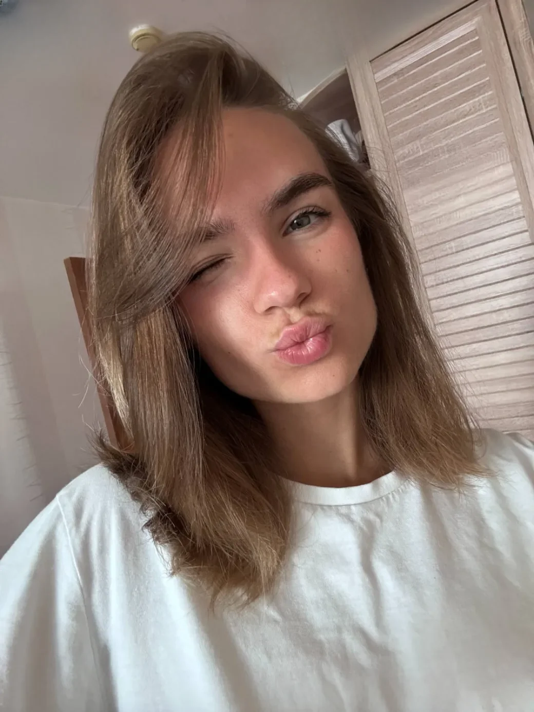 Erika thumbnail 12